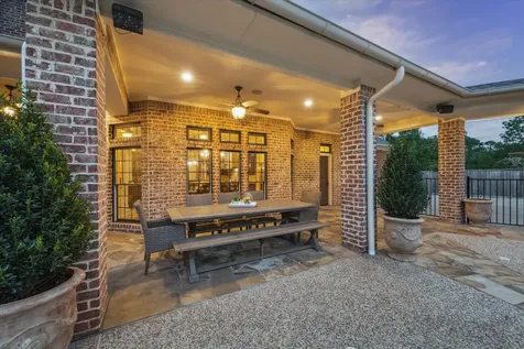 1002 Cowards Creek Court Friendswood TX 77546