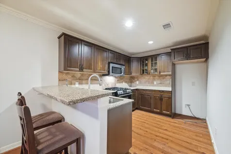 1002 Cowards Creek Court Friendswood TX 77546