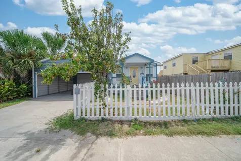 6317 P 1/2 Galveston TX 77551