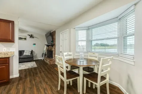 239 Lakewood Drive Clute TX 77531