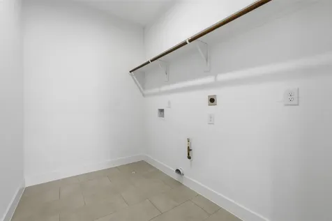 7413 Charlie Street Houston TX 77088