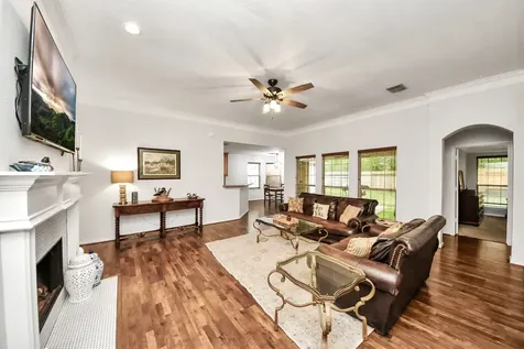 5718 Skydale Lane Richmond TX 77469