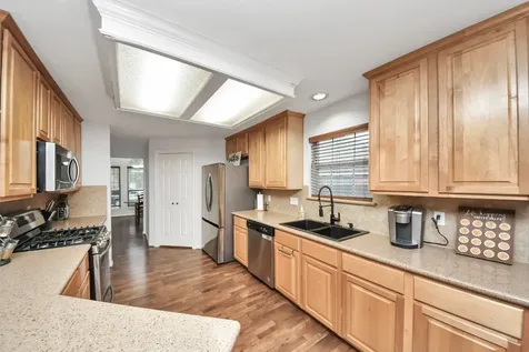 5718 Skydale Lane Richmond TX 77469