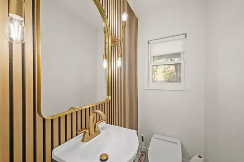 2008 Dryden Road Houston TX 77030