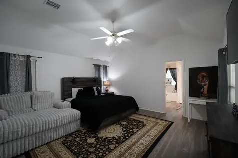 200 Canterbury Drive Conroe TX 77303