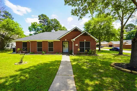 200 Canterbury Drive Conroe TX 77303