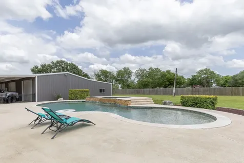 7905 Kathryn Road Needville TX 77461