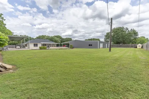7905 Kathryn Road Needville TX 77461