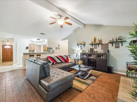6227 Creekside Lane League City TX 77573