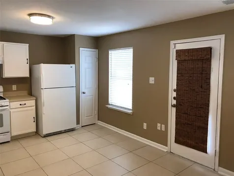 19615 Hollington Drive Tomball TX 77375