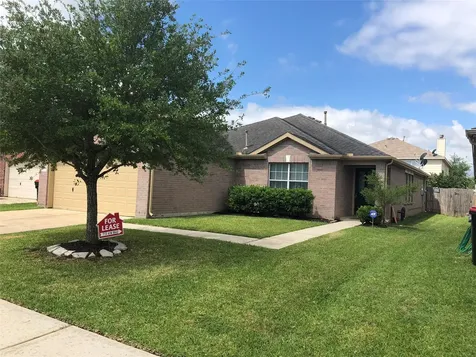 19615 Hollington Drive Tomball TX 77375