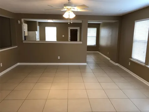 19615 Hollington Drive Tomball TX 77375