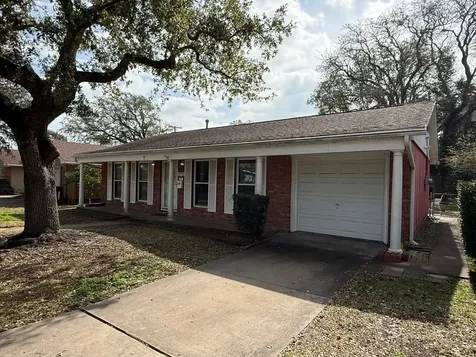 7 Maple Lane Galveston TX 77551