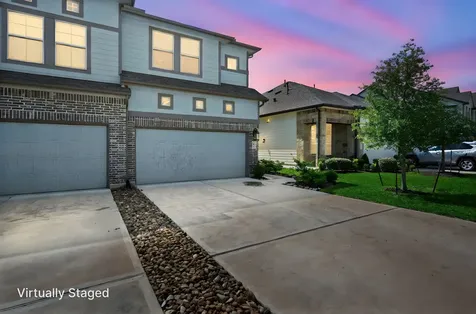 255 S Spotted Fern Drive Montgomery TX 77316