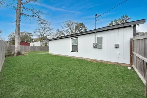 16124 Brettwood Lane Splendora TX 77372