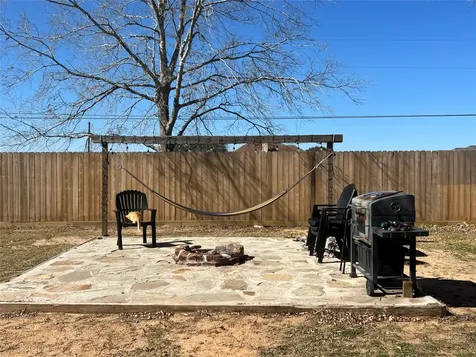 504 Henson Street El Campo TX 77437