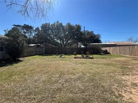 504 Henson Street El Campo TX 77437