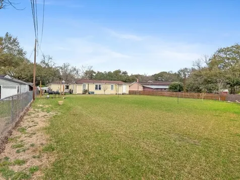 518 Sunny Lane Wharton TX 77488