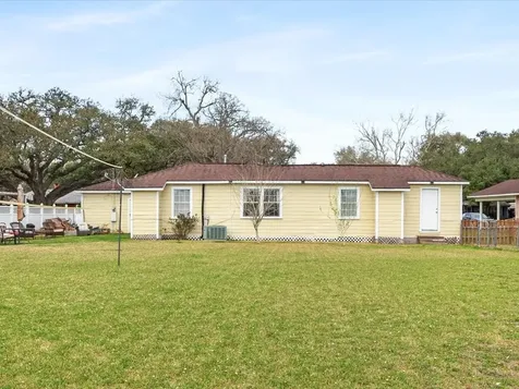 518 Sunny Lane Wharton TX 77488