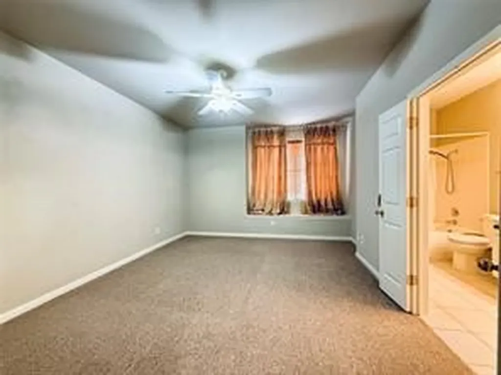 2100 Pipers Field Drive 55 Austin TX 78758