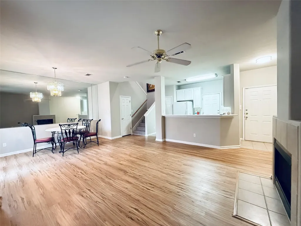 2100 Pipers Field Drive 55 Austin TX 78758