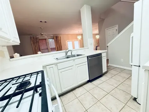 2100 Pipers Field Drive 55 Austin TX 78758