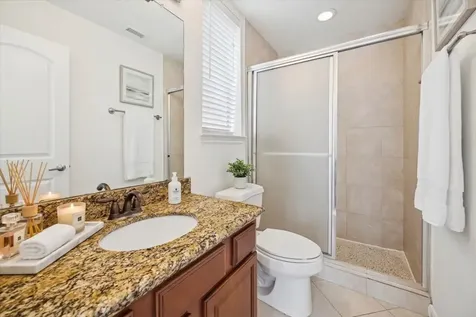 5210 Petty Street A Houston TX 77007