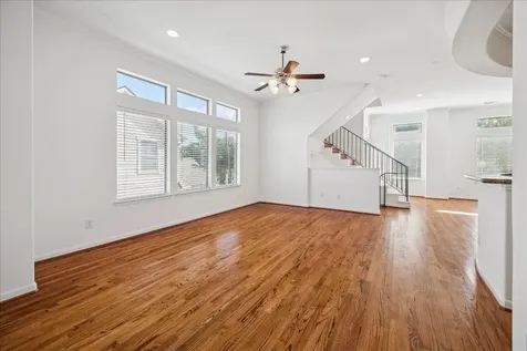 5210 Petty Street A Houston TX 77007