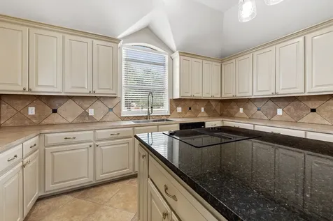 6100 Whitetail Lane Bryan TX 77808