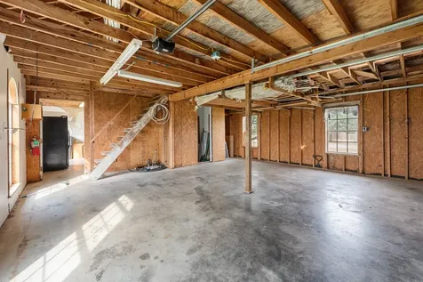 6100 Whitetail Lane Bryan TX 77808