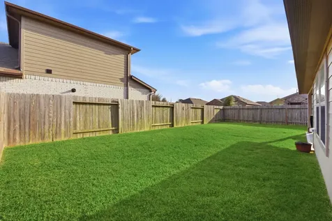 11225 34th Avenue N Texas City TX 77591
