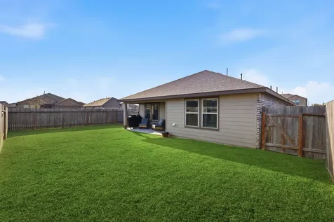 11225 34th Avenue N Texas City TX 77591