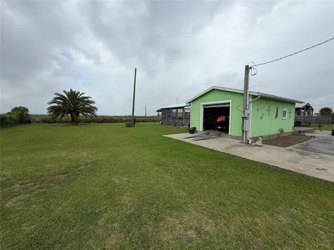 1270 N Monkhouse Drive Crystal Beach TX 77650