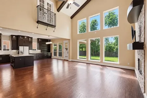 6139 Logan Creek Lane Sugar Land TX 77479