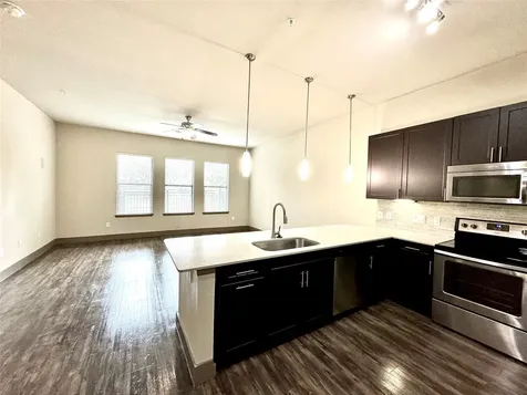 2033 S Gessner Road 2108 Houston TX 77063