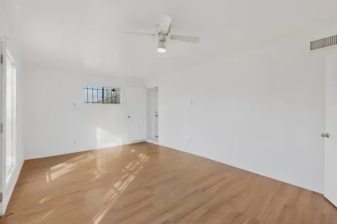 11936 Hoblitzelle Drive Dallas TX 75243