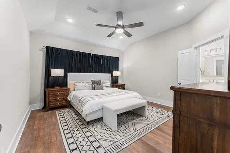 2513 Eason Lane Houston TX 77008