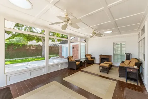 4915 Keneshaw Street Sugar Land TX 77479