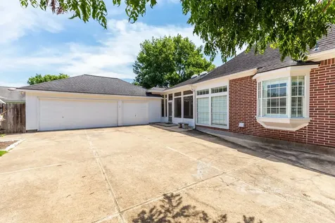 4915 Keneshaw Street Sugar Land TX 77479