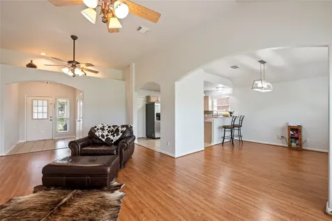 2930 Community Drive Alvin TX 77511