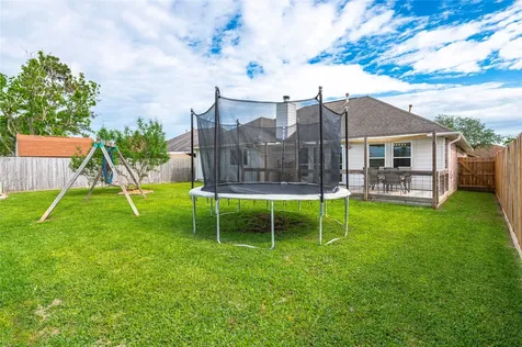 2930 Community Drive Alvin TX 77511
