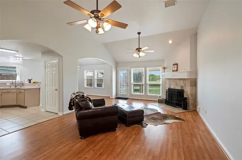 2930 Community Drive Alvin TX 77511