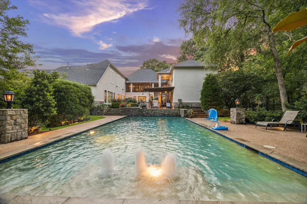 20 Woodshay Court Montgomery TX 77356