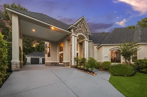 20 Woodshay Court Montgomery TX 77356