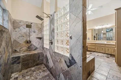 20 Woodshay Court Montgomery TX 77356