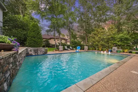 20 Woodshay Court Montgomery TX 77356