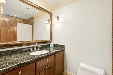 172 Litchfield Lane Houston TX 77024