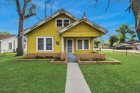 7302 Schneider Street Houston TX 77093