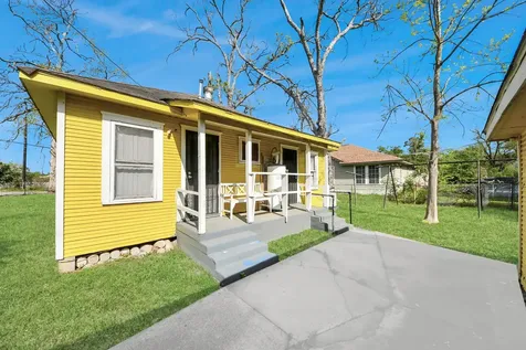 7302 Schneider Street Houston TX 77093