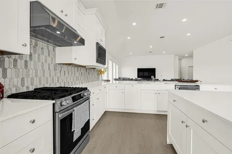 27711 Seascape Village Drive Katy TX 77493